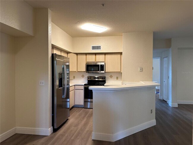 Building Photo - 820 Camargo Way