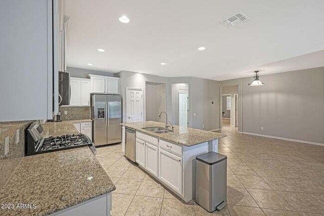 Building Photo - 27112 N 56th Dr