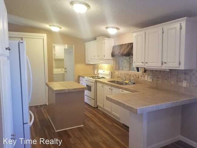 Building Photo - 2309 Camp Mohave Rd