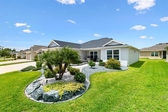 Foto del edificio - 3359 Brianna Ln