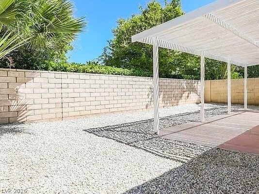 Building Photo - 6024 Shadow Oak Dr