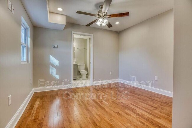 Foto del edificio - 1623 E Baltimore St