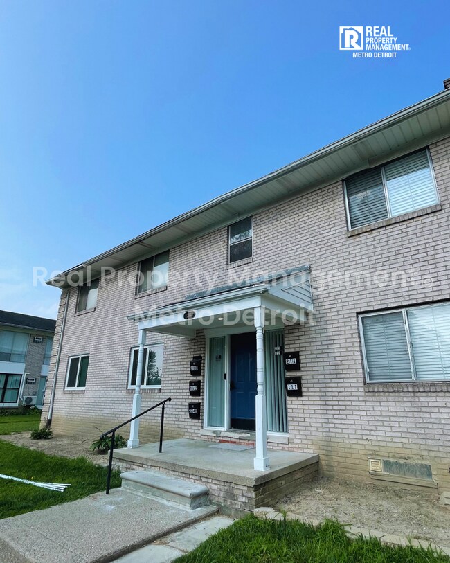 Foto del edificio - 22148 Dante St