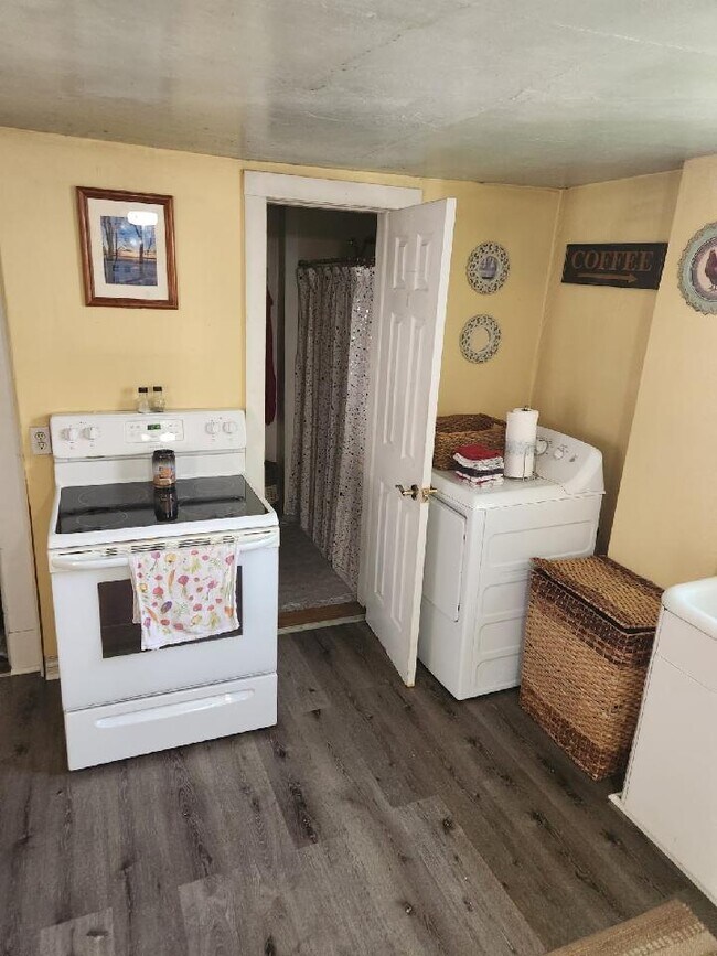 35 Holyoke St Unit 1, Brewer, ME 04412 Apartments in Brewer, ME