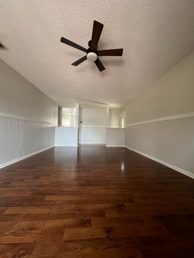 Building Photo - 4146 Plantation Cove Dr