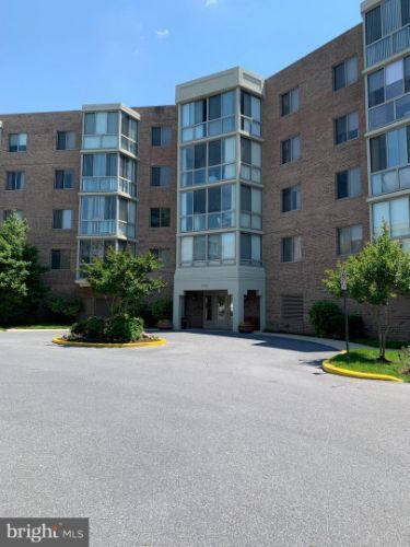 Primary Photo - 2900 N Leisure World Blvd