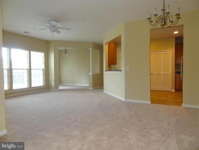 Building Photo - 7557 Stoney Run Dr