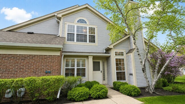 Foto del edificio - 1628 Columbia Cir