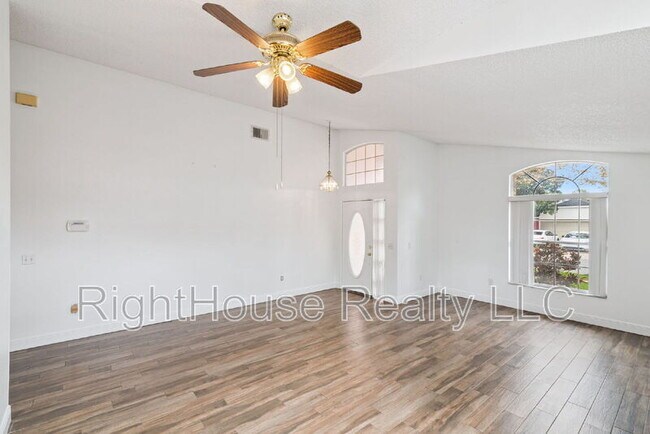 Foto del edificio - 2732 Cahill Way