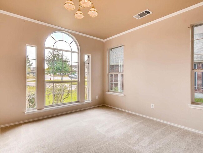 Building Photo - 1903 Pinon Hills Ct