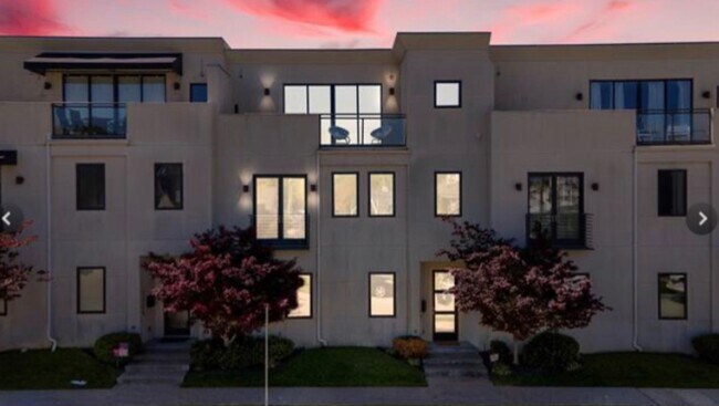 Foto del edificio - Experience fabulous Brookside living, just...