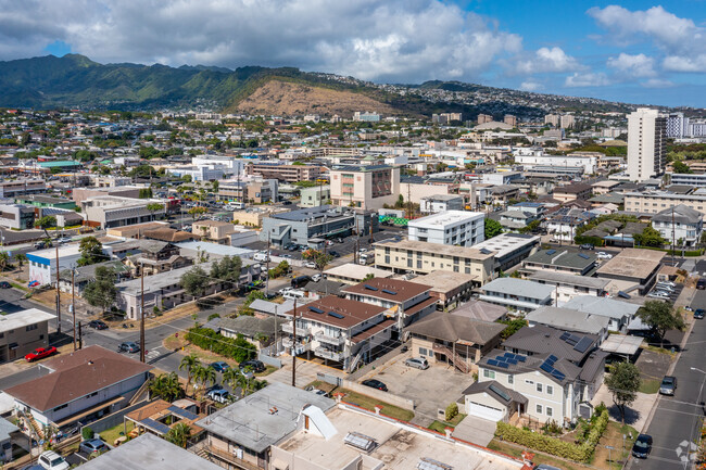 Aerial Photo - 913 Pumehana St