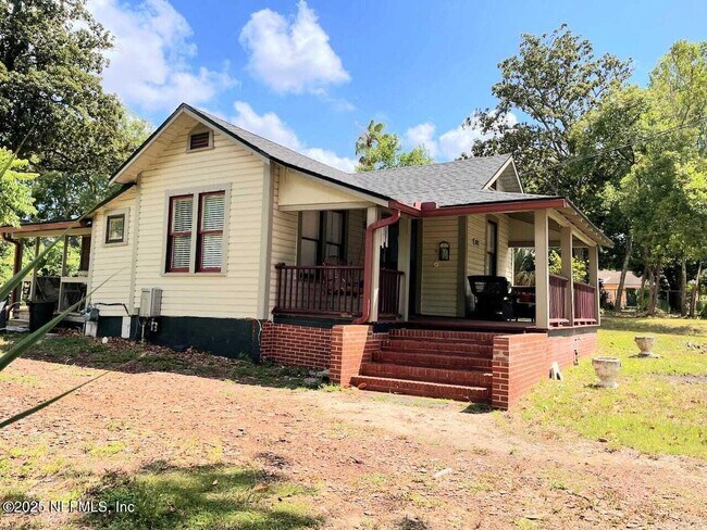 Foto del edificio - 3812 Eloise St