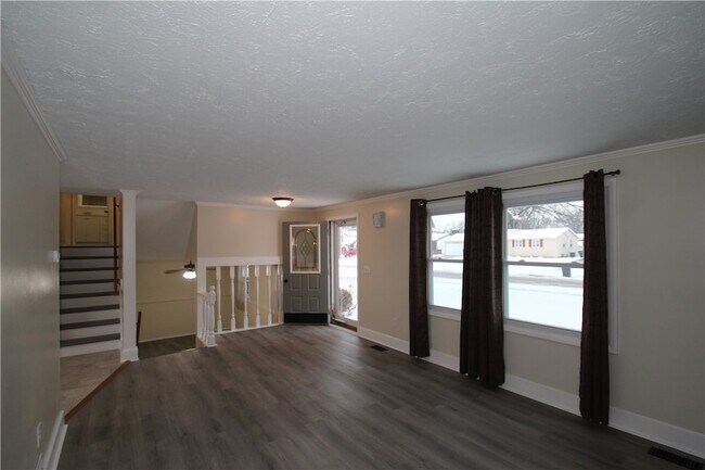 Foto del edificio - 103 Virginia Manor Rd