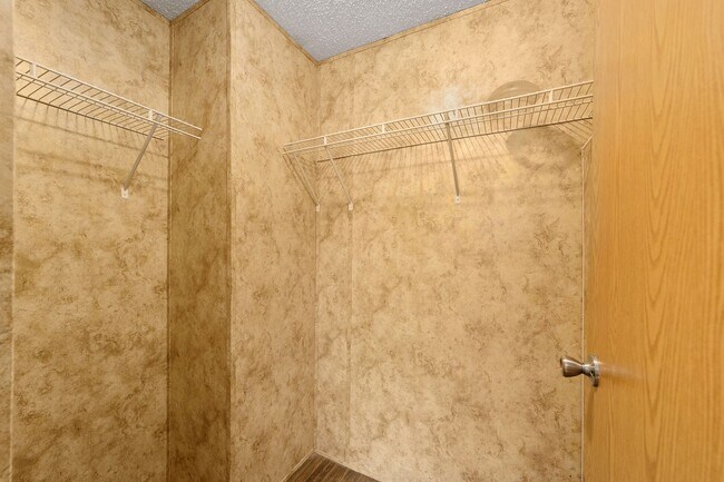 Foto del edificio - Spacious 3BR/2BA Home  Available Now!
