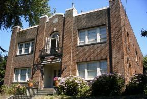 Primary Photo - 2763 NW Thurman St