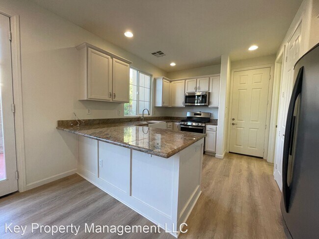 Foto del edificio - 4 br, 3 bath House - 11277 Corsica Mist Ave