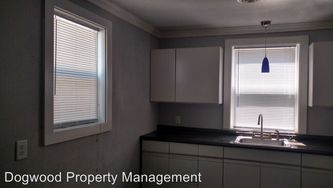 Foto del edificio - 3 br, 1 bath House - 107 Roanoke Avenue