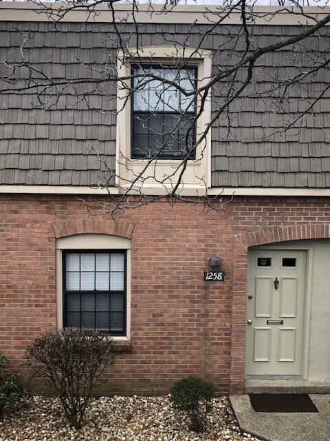 Primary Photo - 1258 Pennsbury Blvd