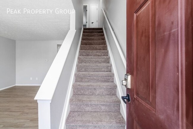 Foto del edificio - 182 Blakeford Dr