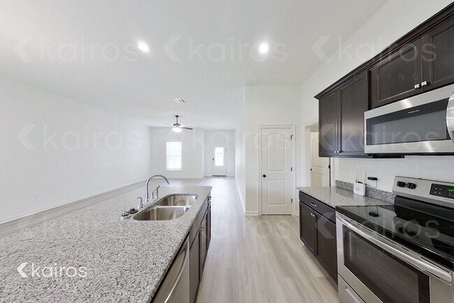 Foto del edificio - 112 Teddy Ln