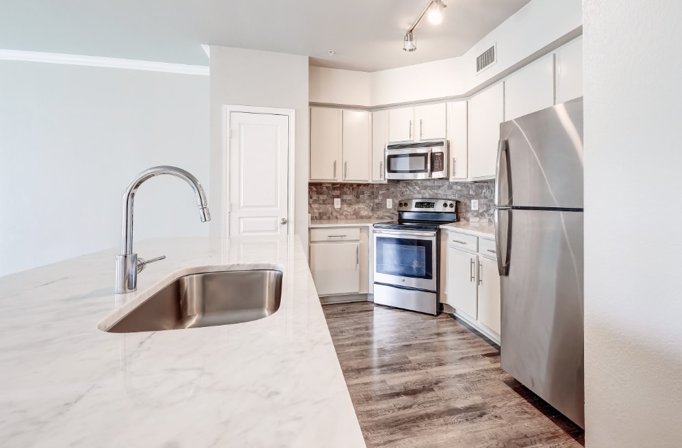 404 Rio Grande Apartments in Austin, TX