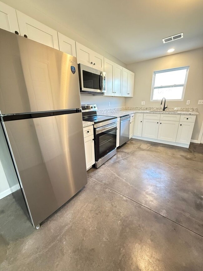 Building Photo - Brand New UTown Duplex – 2 Bed, 1 Bath