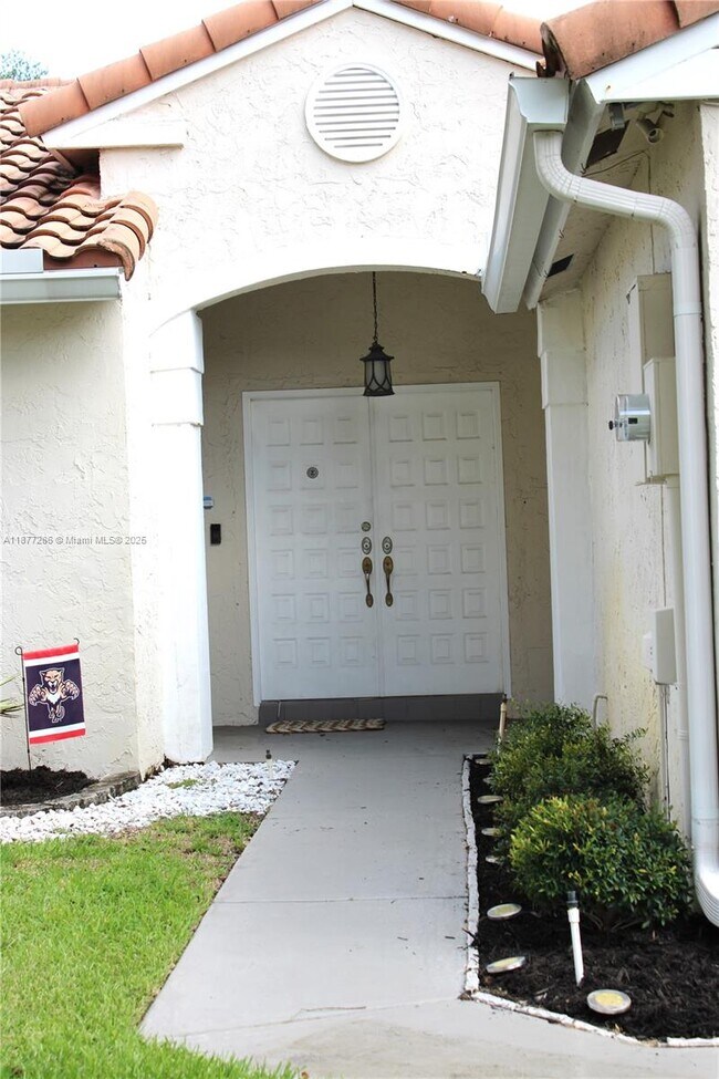 Foto del edificio - 9588 NW 9th Ct