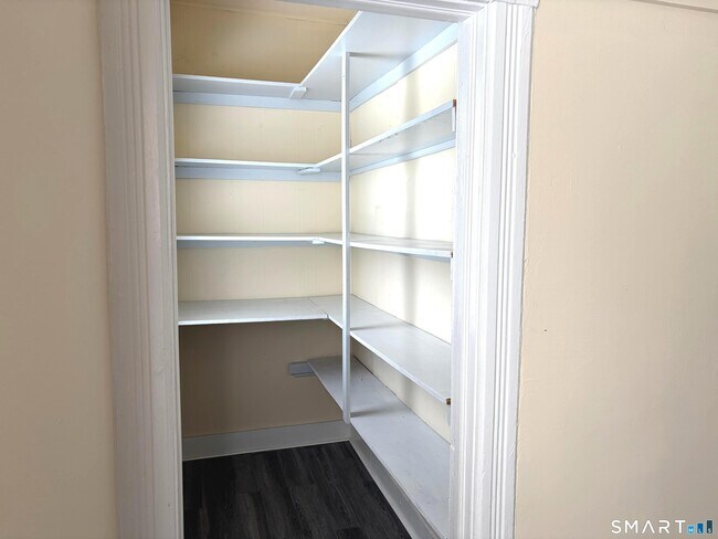 Foto del edificio - 137 Clifton St