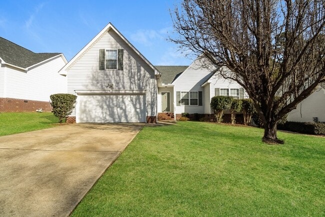 Building Photo - 225 Delaine Woods Dr