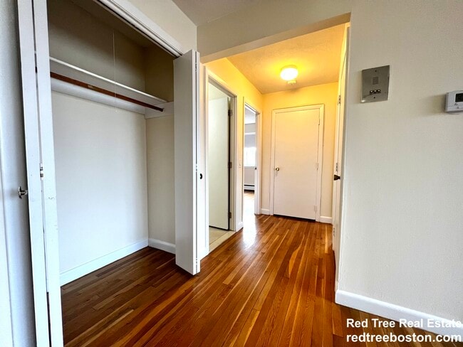 Photo - 75 Gardner St Apartment