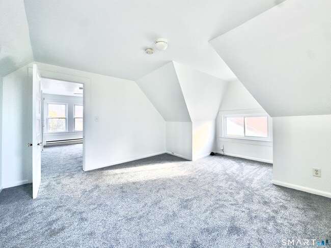 Foto del edificio - 44 Highview Ave