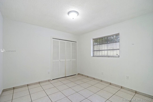 Foto del edificio - 3072 Mary St