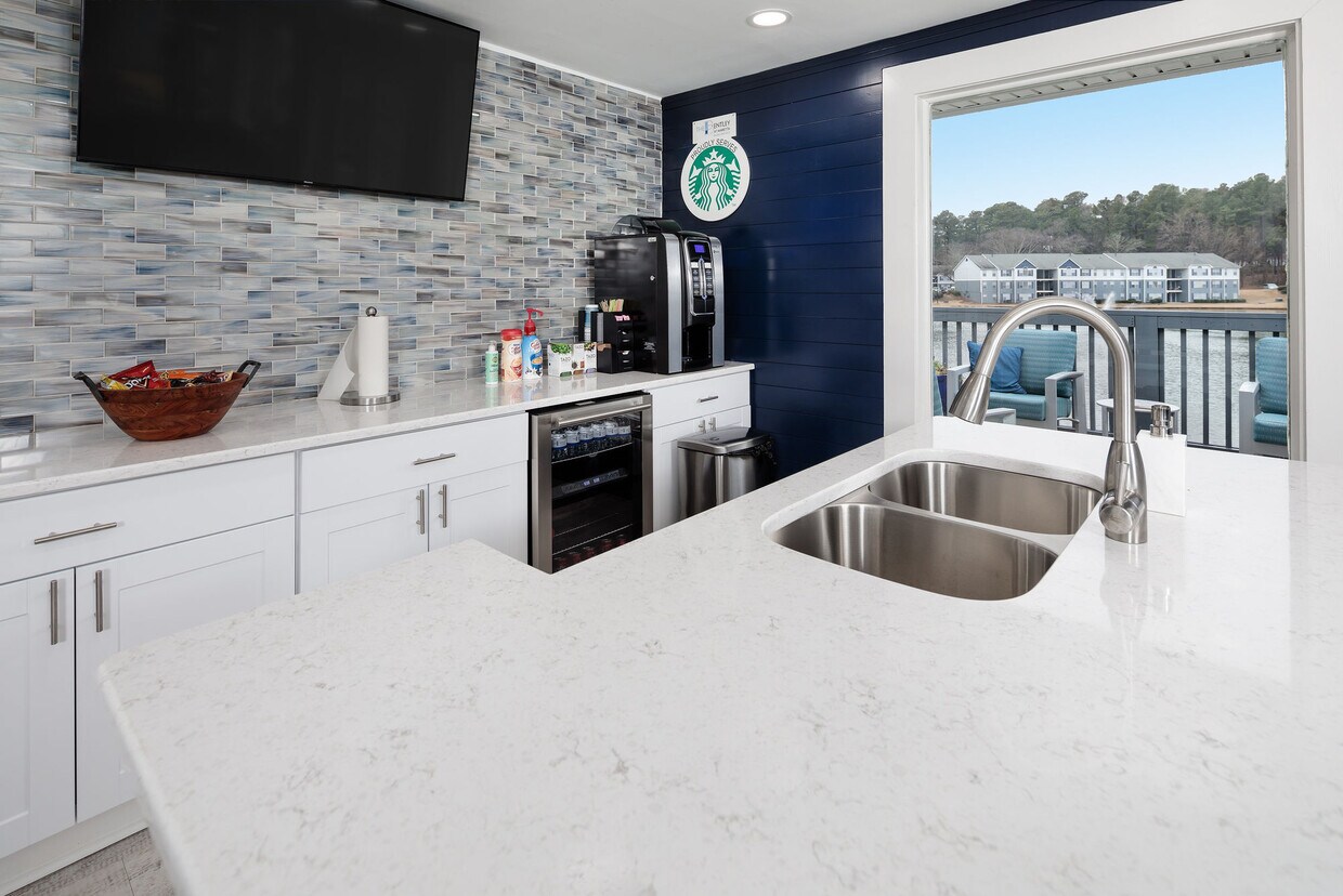 The Bentley at Marietta Apartments in Marietta, GA