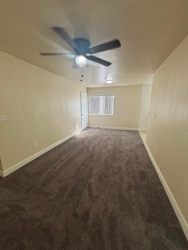 Foto del edificio - 413 E 109th St