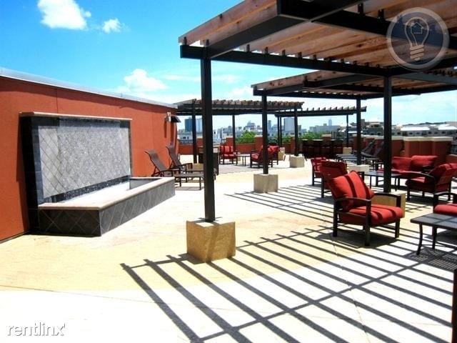 Building Photo - 2819 Rio Grande St