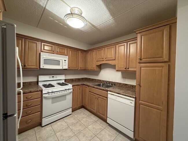 Foto del edificio - 1550 Worcester Rd