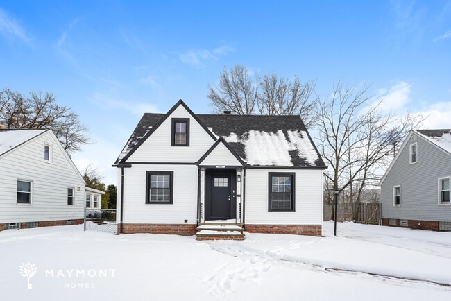 Building Photo - 3083 Joslyn Rd