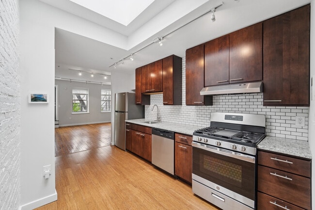 Building Photo - 1010 N Calvert St