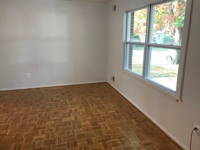 Sala de estar - 1001 Jackson Blvd