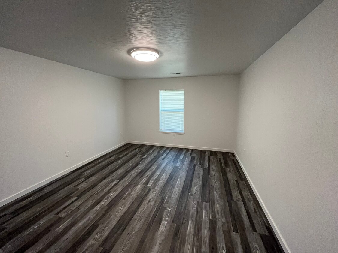 Foto principal - 949 St Louis St