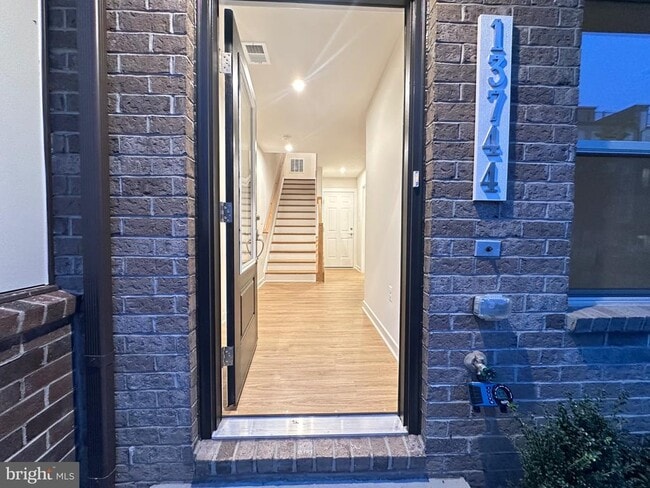 Building Photo - 13744 Cobble Lp