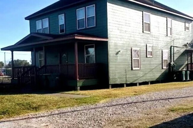 Foto del edificio - 110 Carolyn St