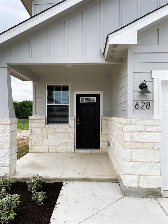 Building Photo - 628 Sungrove Trl