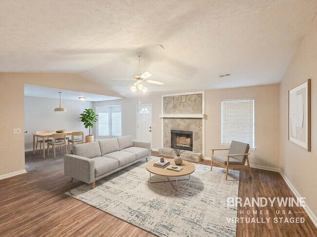 Building Photo - 2900 Rosecommons Dr