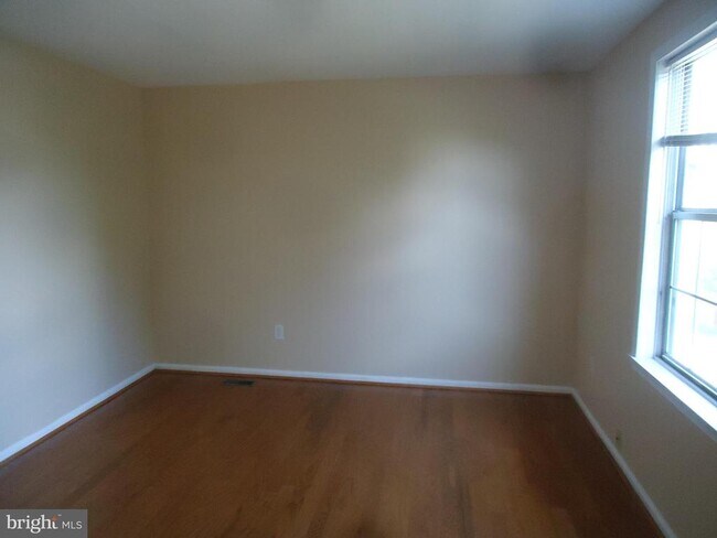 Building Photo - 13494 Foxlease Ct