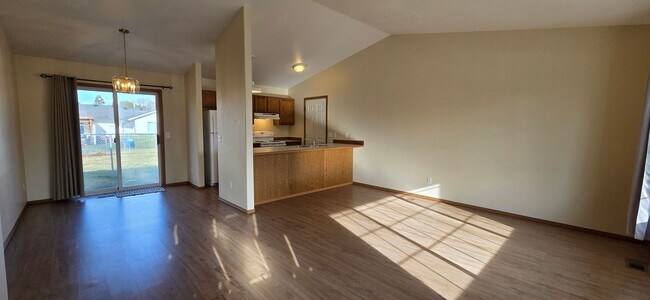 Foto del edificio - 229 E. Orchard-9231 N. Kayla Ct.