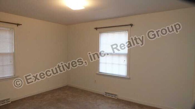 Foto del edificio - 3 Bedroom Duplex