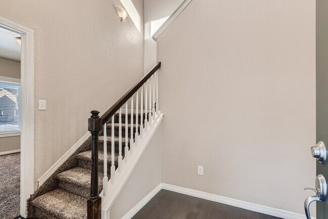 Foto del edificio - 408 Wind River Drive, Windsor, CO, 80550