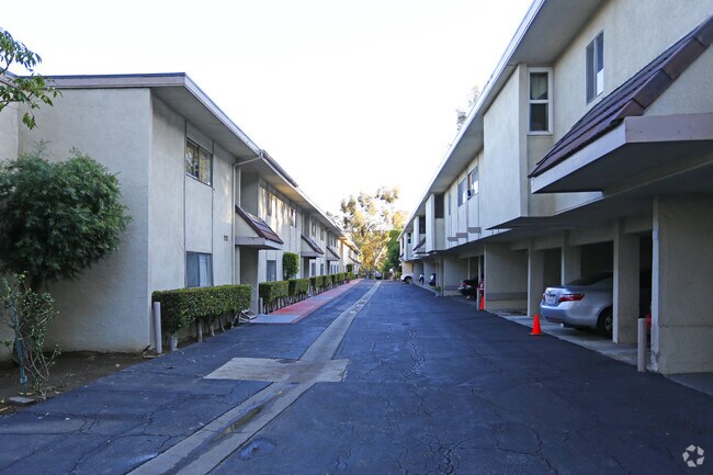 Building Photo - Garvey West Apartments